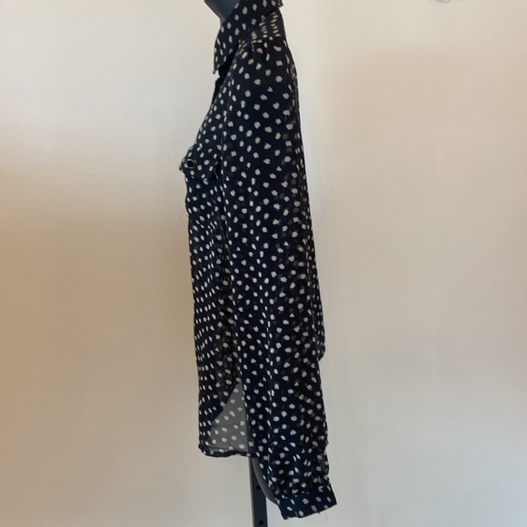 Iris Los Angeles Women’s Sheer Black Cream button up Blouse Size S - Picture 2 of 7